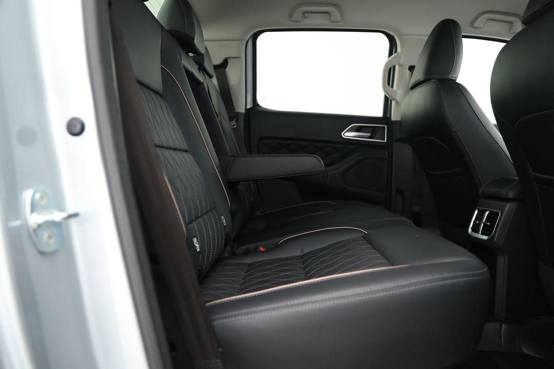 2023 GWM Ute Cannon-X (4x4), Automatic, 37421 km, Boot Inside View with Luggage