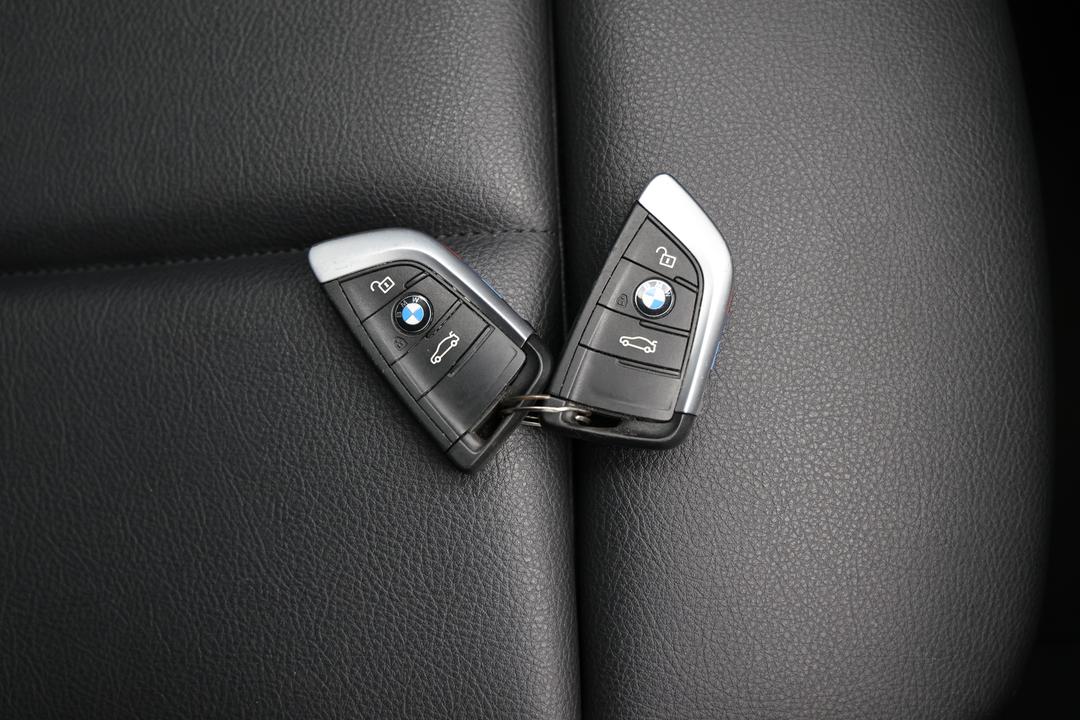 2021 BMW X1 sDrive 20i M Sport, Automatic, 64135 km, Handbrake