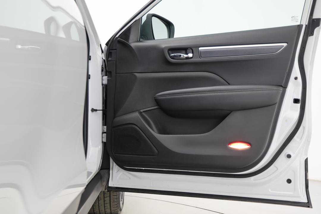 2023 Renault Koleos Zen (4x2), Automatic, 55654 km, Drivers Side Adjustment Panel