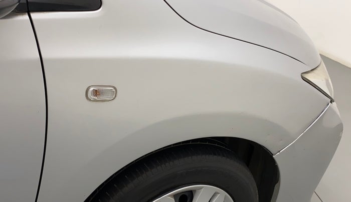 2016 Honda City 1.5L I-VTEC SV CVT, Petrol, Automatic, 1,09,171 km, Right fender - Paint has minor damage