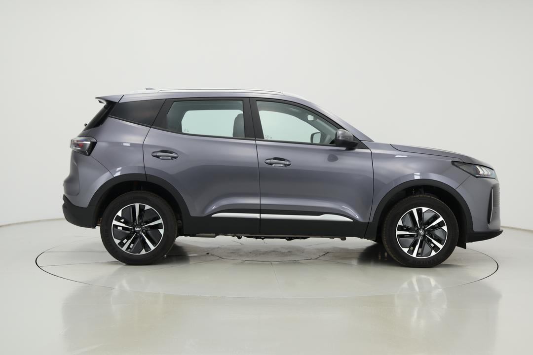 2025 Chery Tiggo 4 Urban, Automatic, 1336 km, Right Side View