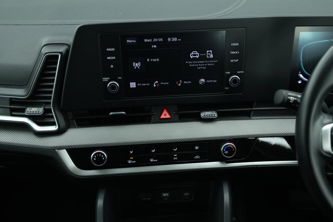 2024 Kia Sportage S (FWD), Automatic, 53103 km, Steering Wheel Close-up
