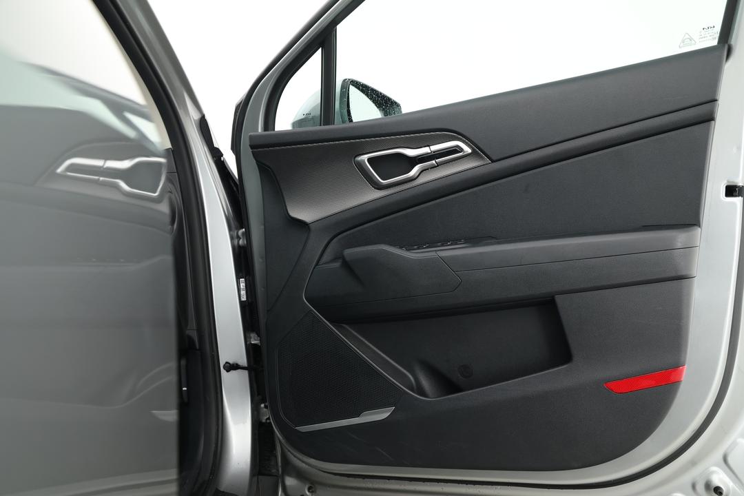 2024 Kia Sportage S (FWD), Automatic, 53103 km, Speaker View