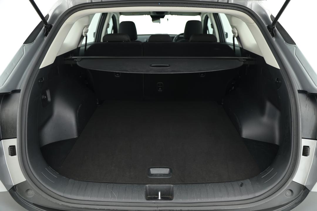 2024 Kia Sportage S (FWD), Automatic, 53103 km, Boot Inside View