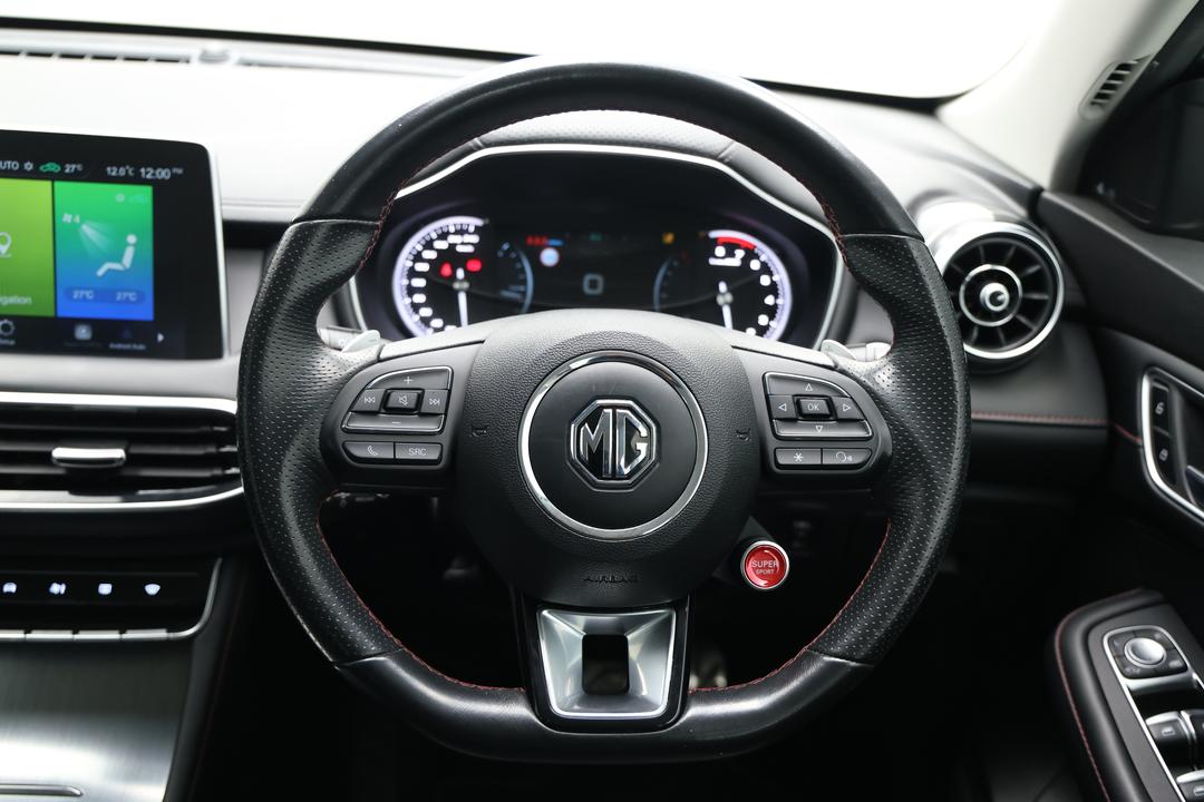 2022 MG HS Excite, Automatic, 48933 km, Steering Wheel Close-up