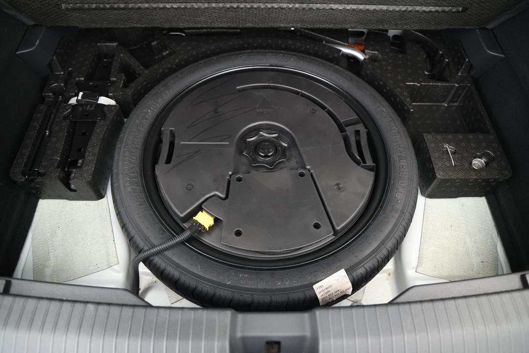 2022 Volkswagen T-roc R, Automatic, 73566 km, Spare Wheel