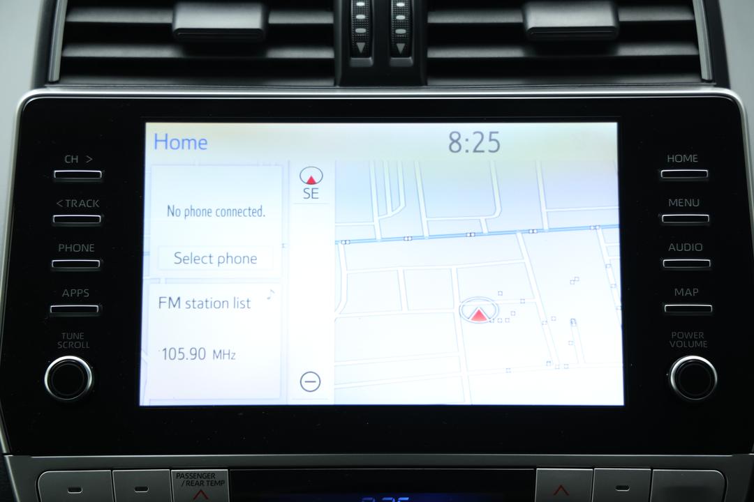 2023 Toyota Landcruiser Prado Gxl, Automatic, 17379 km, Infotainment System