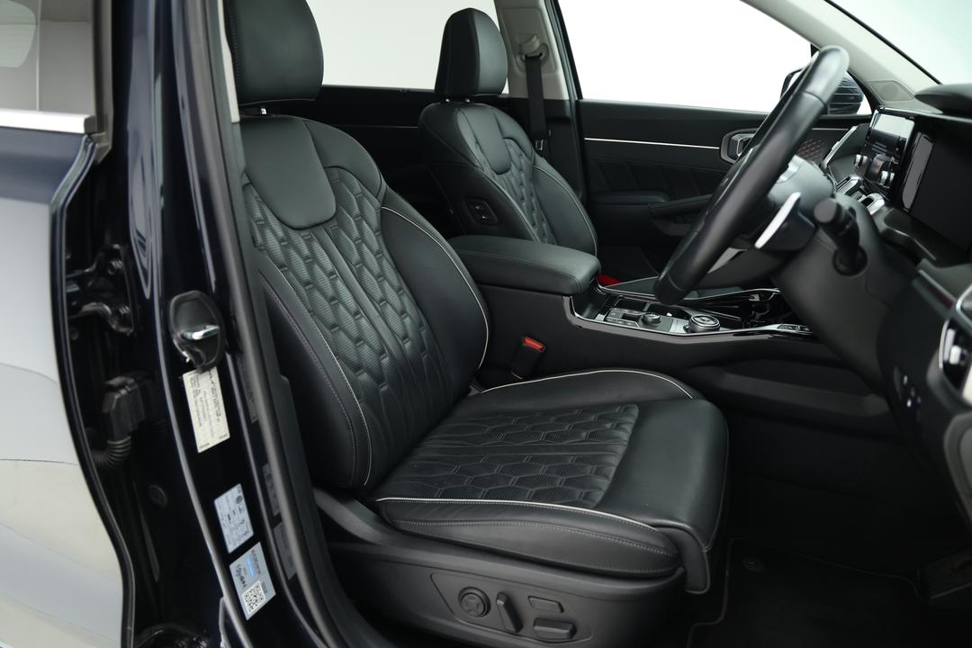 2023 Kia Sorento Gt-line 7 Seat Phev AWD, Automatic, 29881 km, Drivers Side Door Panel Controls