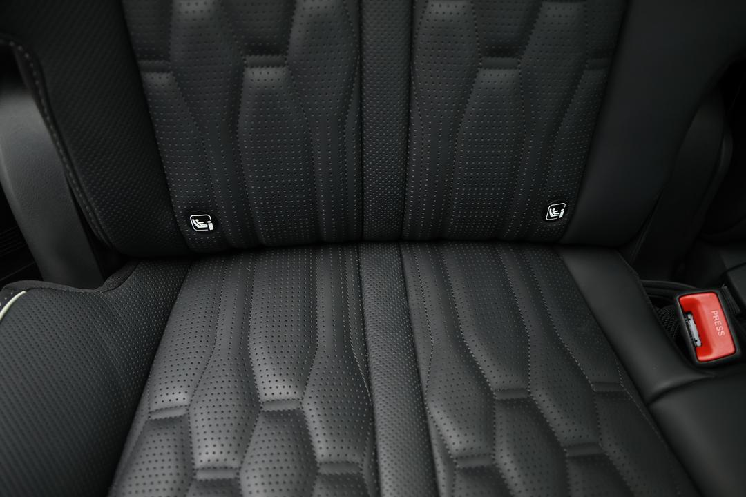 2023 Kia Sorento Gt-line 7 Seat Phev AWD, Automatic, 29881 km, Drivers Side Adjustment Panel