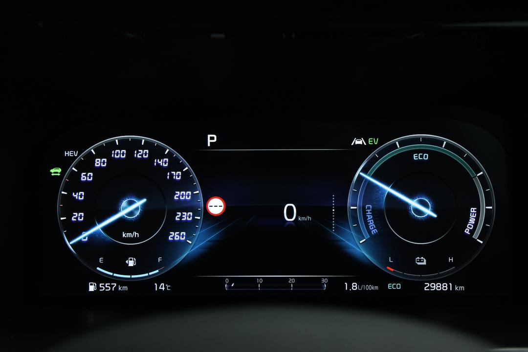 2023 Kia Sorento Gt-line 7 Seat Phev AWD, Automatic, 29881 km, Steering Wheel Close-up