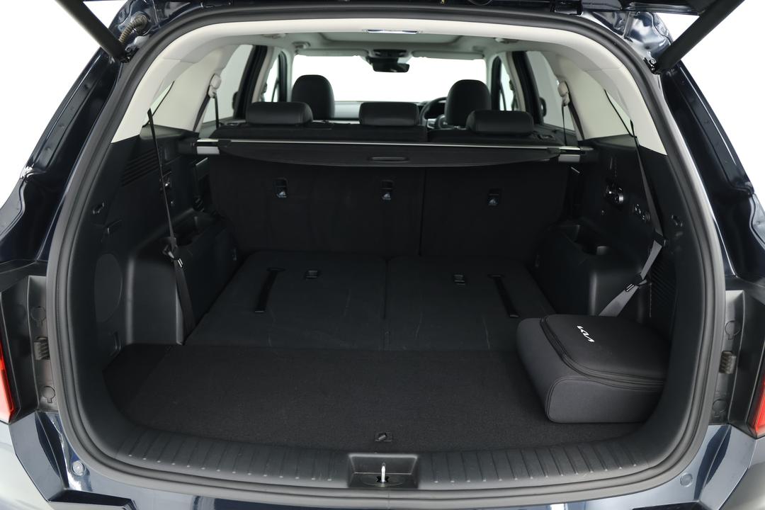 2023 Kia Sorento Gt-line 7 Seat Phev AWD, Automatic, 29881 km, Boot Inside View