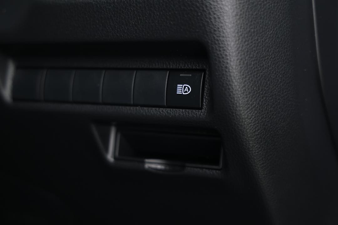 2022 Toyota RAV4 Gxl (2WD), Automatic, 48864 km, Drivers Side Adjustment Panel