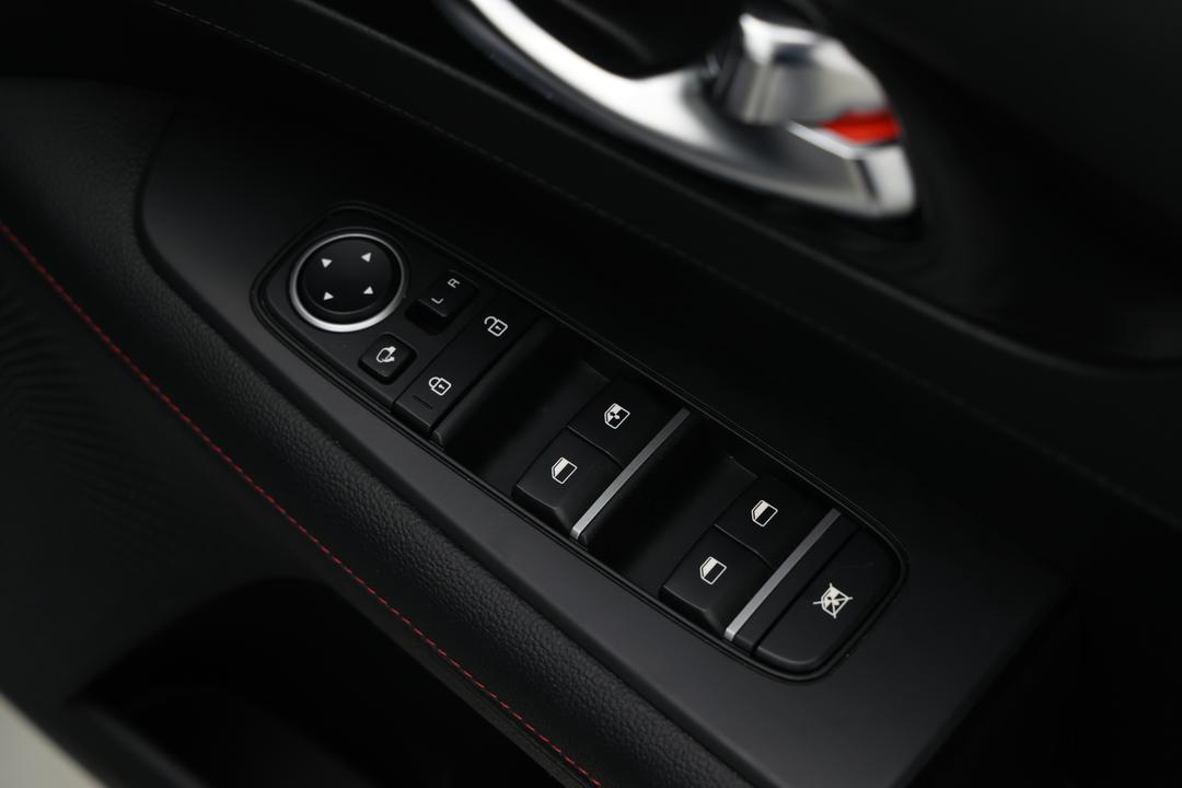 2019 Kia Cerato Gt Safety Pack, Automatic, 56945 km, On-Roof Controls/Sunglass holder