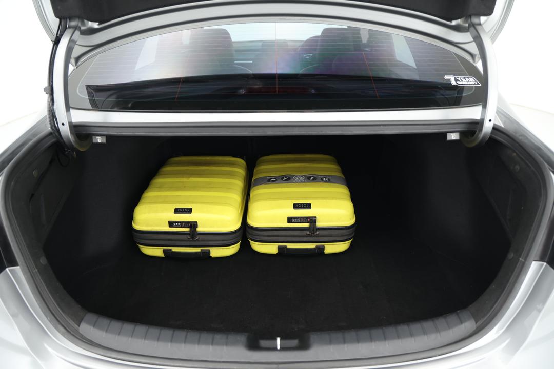 2019 Kia Cerato Gt Safety Pack, Automatic, 56945 km, Boot Inside View with Luggage