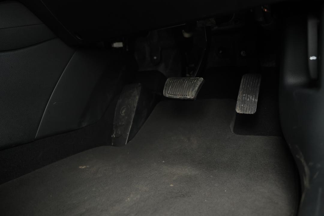 2022 Kia Cerato S, Automatic, 66651 km, Pedals and Footmat