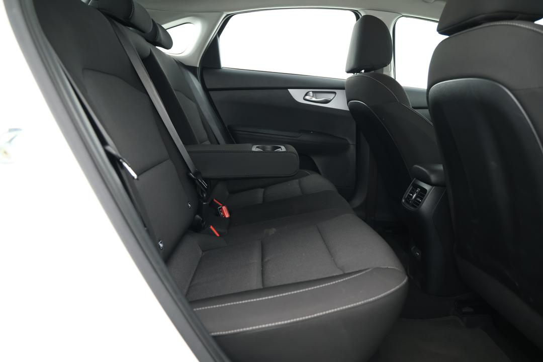 2022 Kia Cerato S, Automatic, 66651 km, Right Side Rear Door Cabin View