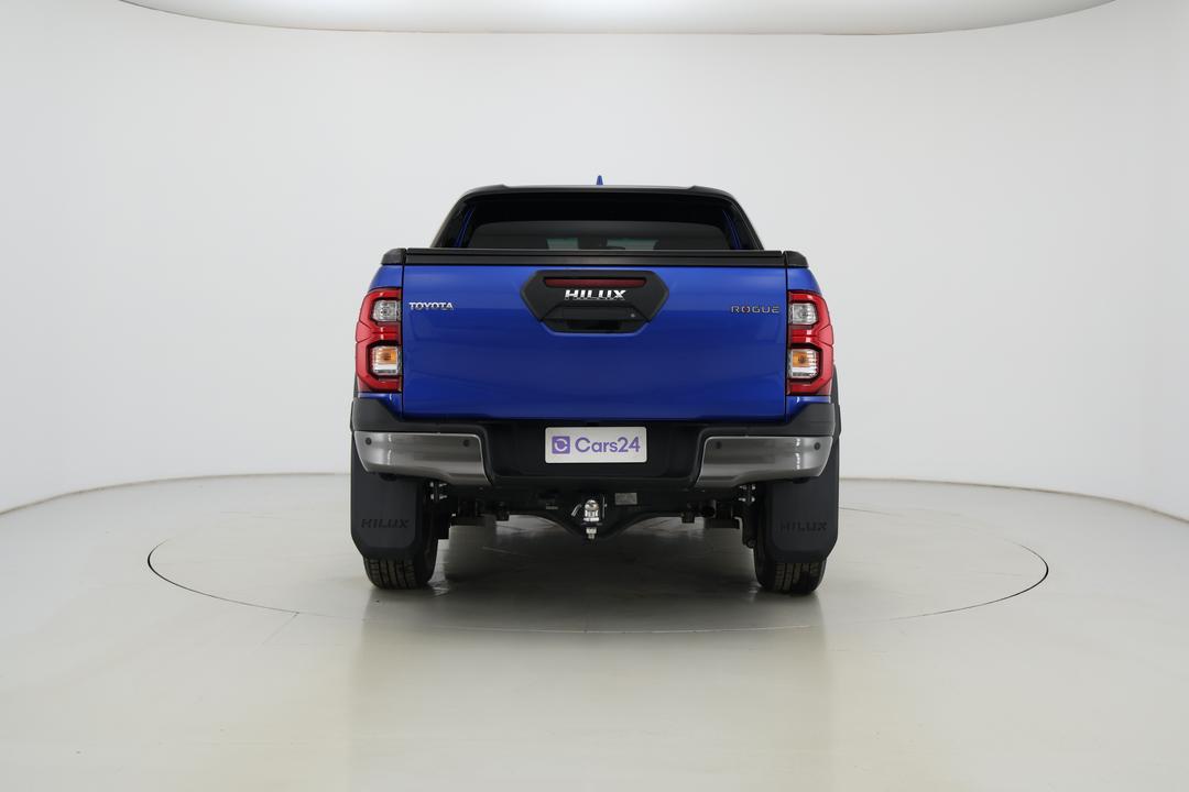 2022 Toyota Hilux Rogue (4x4), Automatic, 27945 km, Back/Rear View