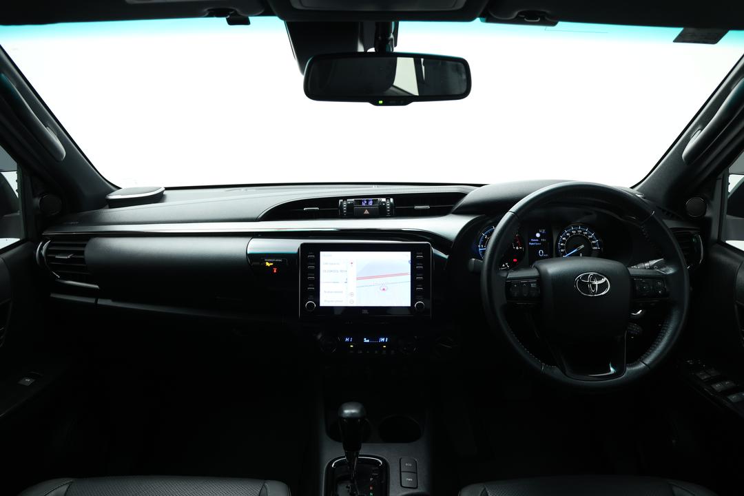 2022 Toyota Hilux Rogue (4x4), Automatic, 27945 km, Rear A/C Vent