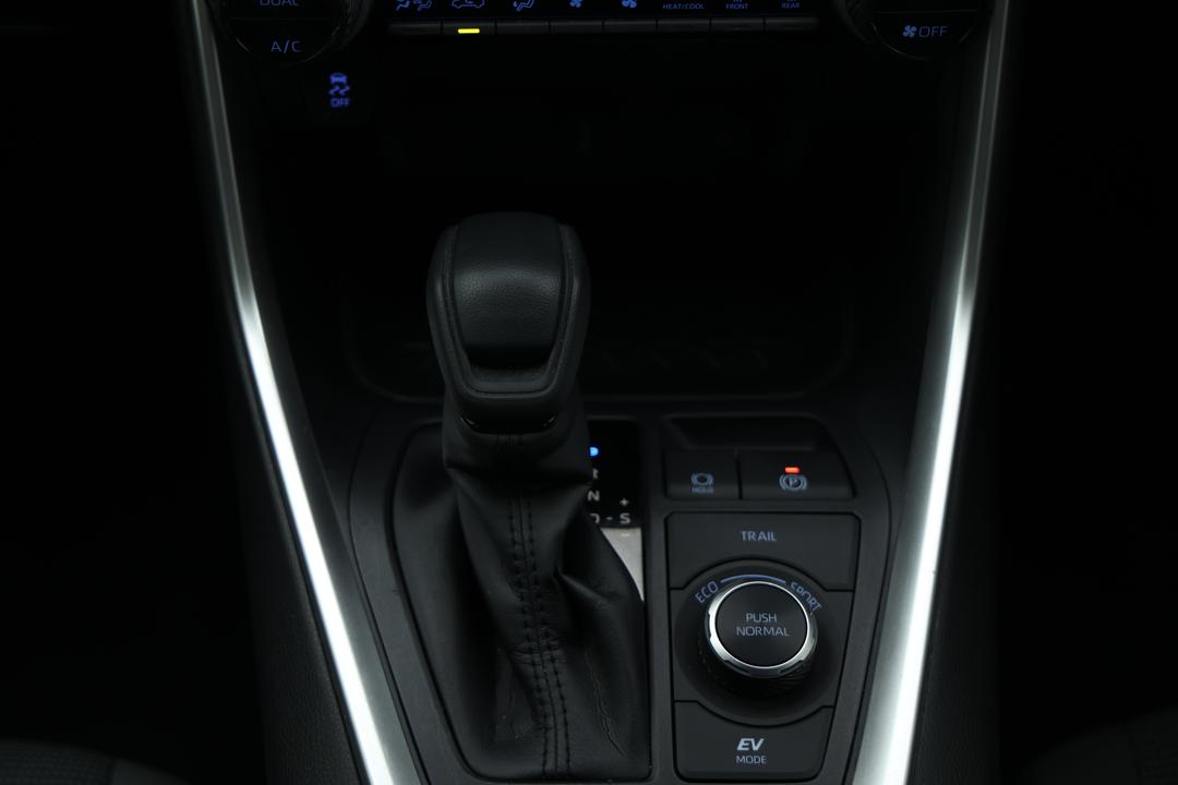 2021 Toyota RAV4 Gx (AWD) Hybrid, Automatic, 94954 km, Gear Lever 