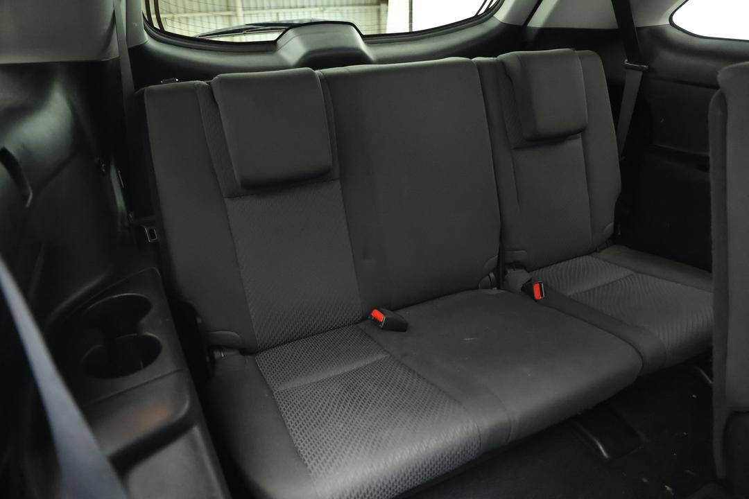 2016 Toyota Kluger Gx (4x2), Automatic, 117569 km, Rear A/C Vent