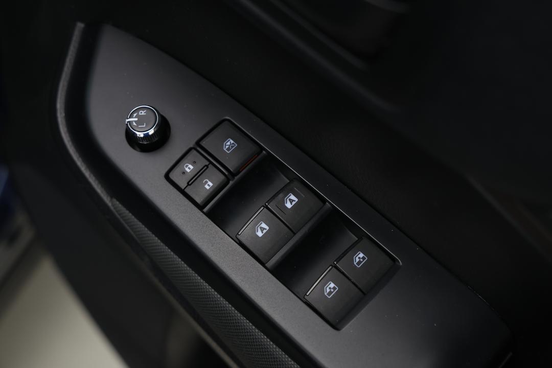 2016 Toyota Kluger Gx (4x2), Automatic, 117569 km, Speaker View