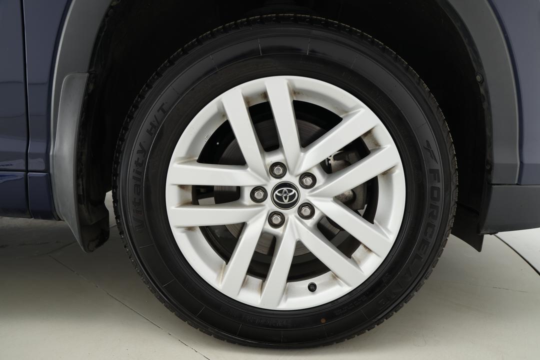 2016 Toyota Kluger Gx (4x2), Automatic, 117569 km, Right Front Wheel