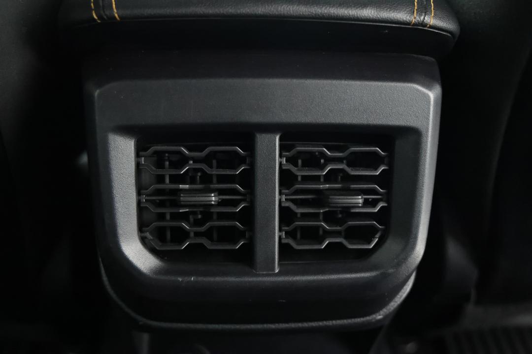 2019 Ford Ranger Wildtrak 3.2 (4x4), Automatic, 82280 km, Rear A/C Vent