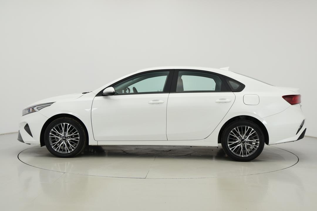 2024 Kia Cerato Sport, Automatic, 28133 km, Left Side View