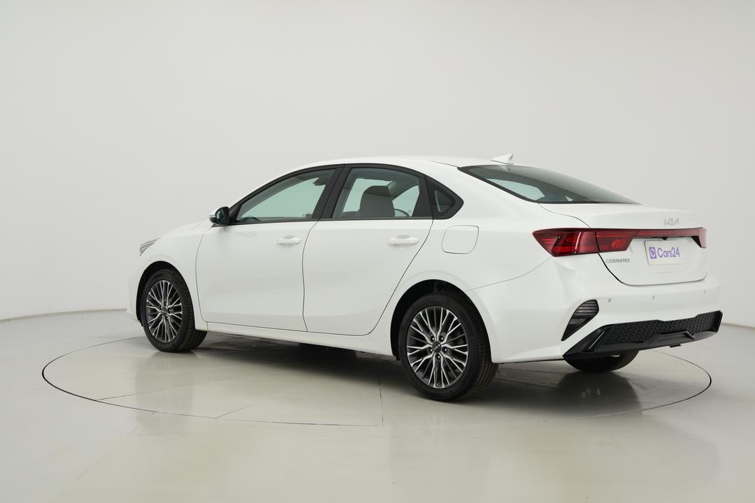 2024 Kia Cerato Sport, Automatic, 28133 km, Left Back Diagonal (45- Degree) View