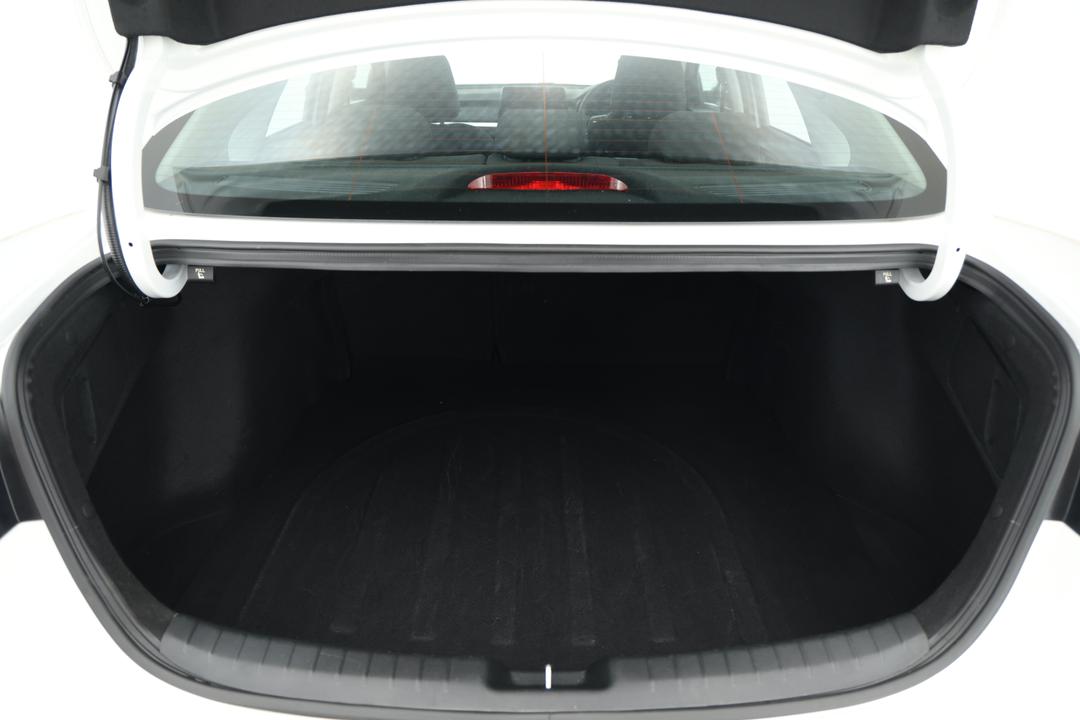 2024 Kia Cerato Sport, Automatic, 28133 km, Boot Inside View