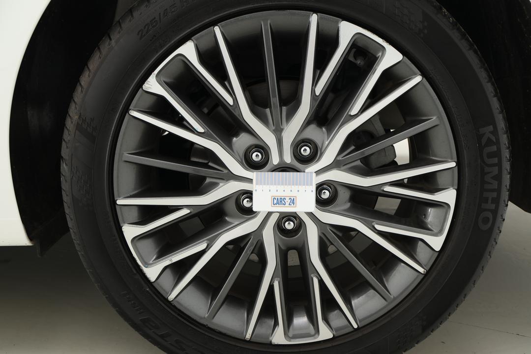 2024 Kia Cerato Sport, Automatic, 28133 km, Wheels Rim Front RHS Gutter Rash