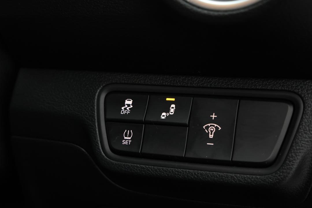 2024 Kia Cerato Sport, Automatic, 28133 km, Utility Switches/Buttons