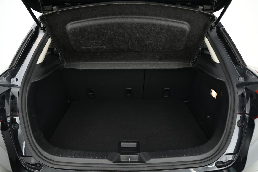 2017 Mazda CX-3 S Touring (FWD), Automatic, 91303 km, Boot Inside View