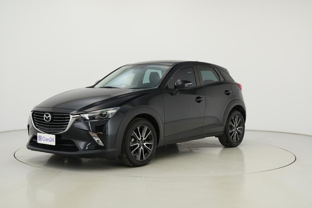 2017 Mazda CX-3 S Touring (FWD), Automatic, 91303 km, Left Front Diagonal (45- Degree) View