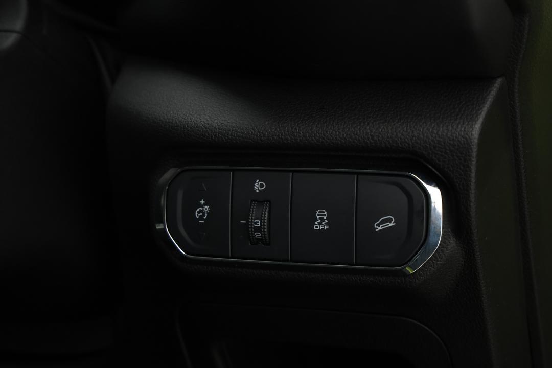 2021 GWM Haval Jolion Ultra, Automatic, 56404 km, Right Side Front Door Cabin View