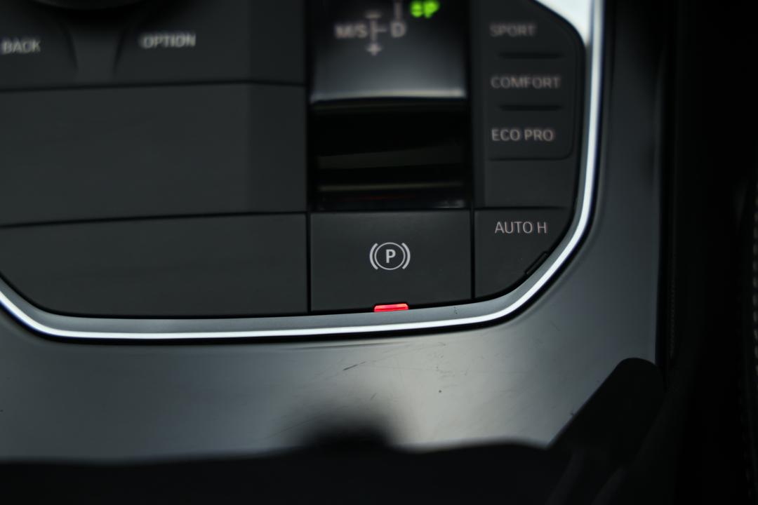 2021 BMW 2 20i M Sport Gran Coupe, Automatic, 63368 km, Steering Wheel Close-up