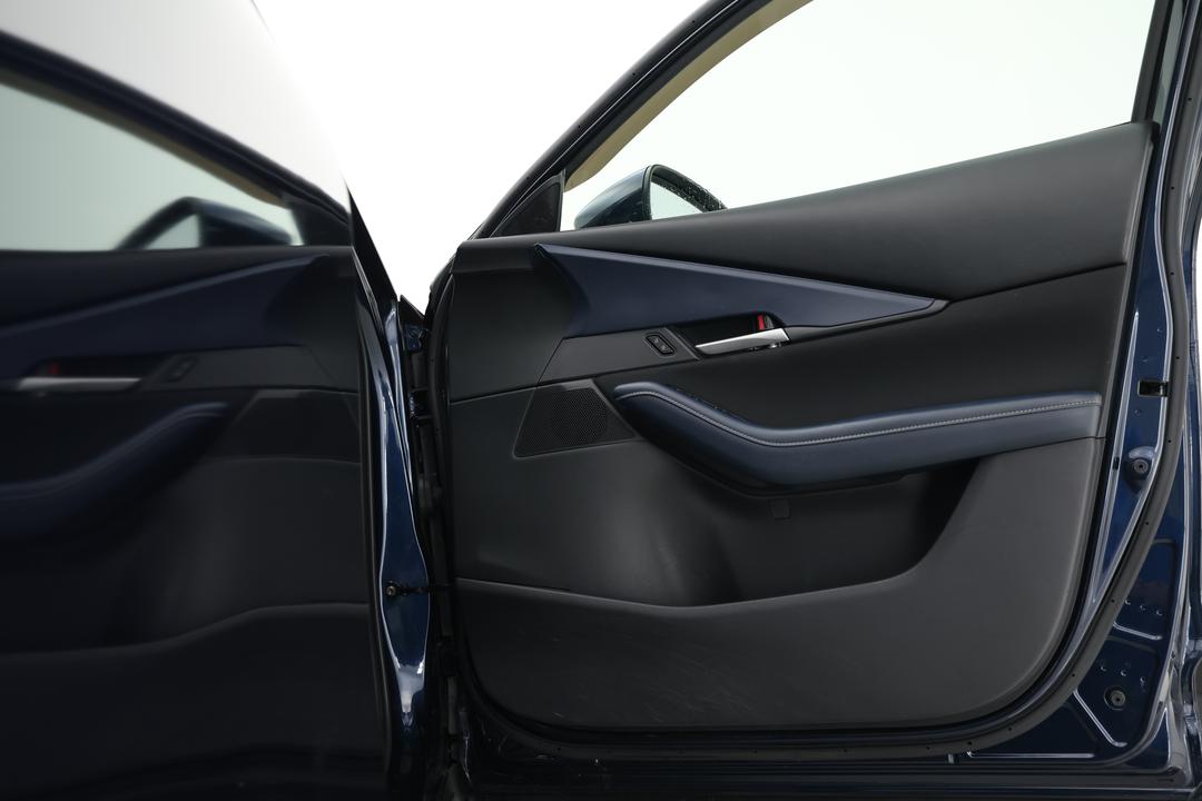 2021 Mazda CX-30 G20 Pure (FWD), Automatic, 38280 km, Speaker View