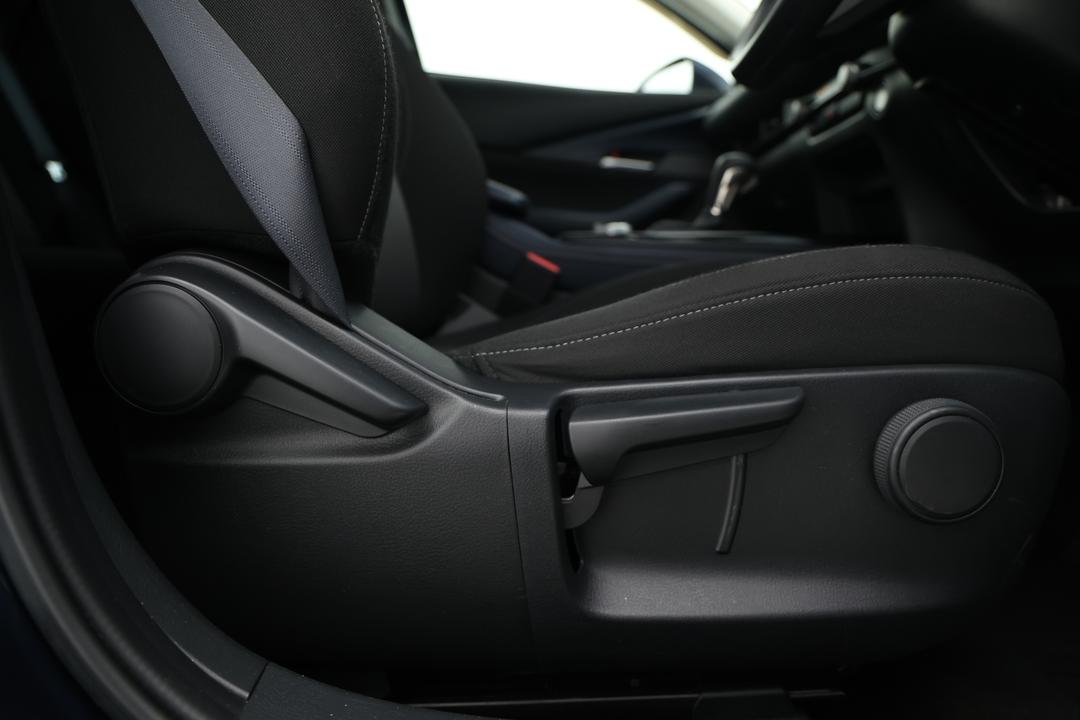 2021 Mazda CX-30 G20 Pure (FWD), Automatic, 38280 km, Drivers Side Adjustment Panel