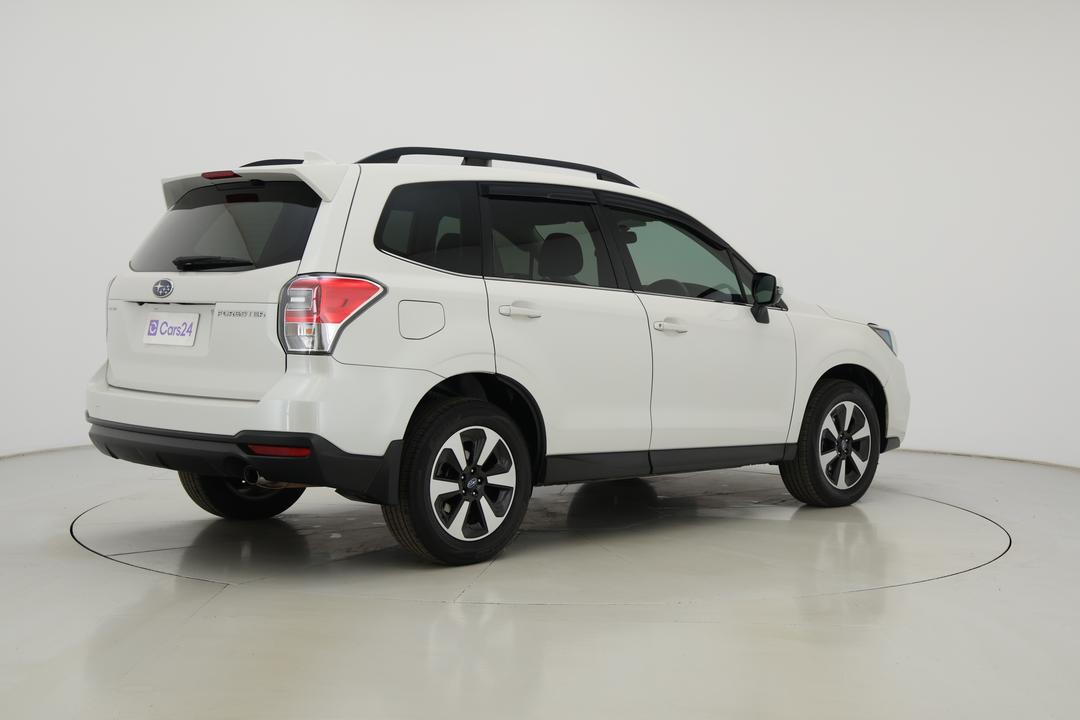 2016 Subaru Forester 2.5i-l, Automatic, 155442 km, Right Back Diagonal (45- Degree) View