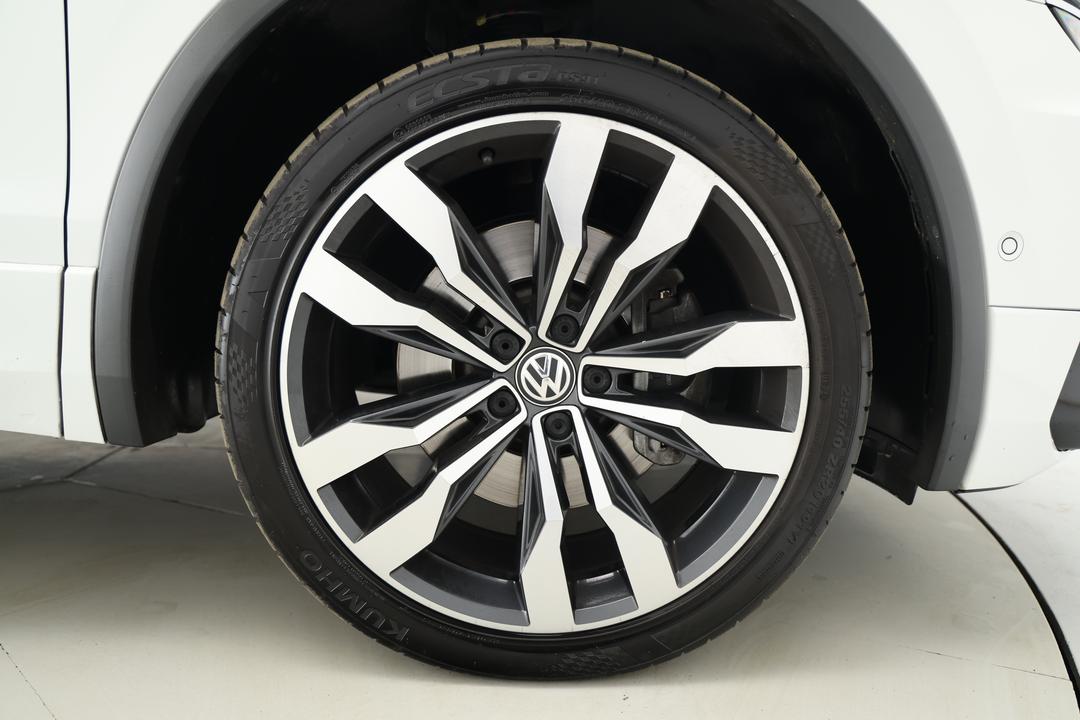 2019 Volkswagen Tiguan Allspace 162 Tsi Highline, Automatic, 58260 km, Right Front Wheel
