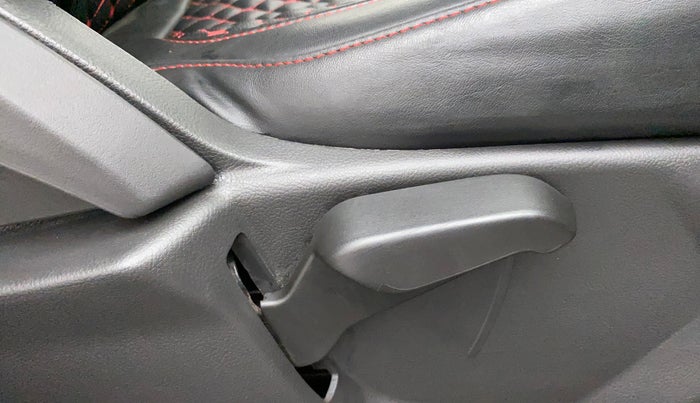 2018 Ford FREESTYLE TITANIUM PLUS 1.2 PETROL, Petrol, Manual, 27,039 km, Driver Side Adjustment Panel