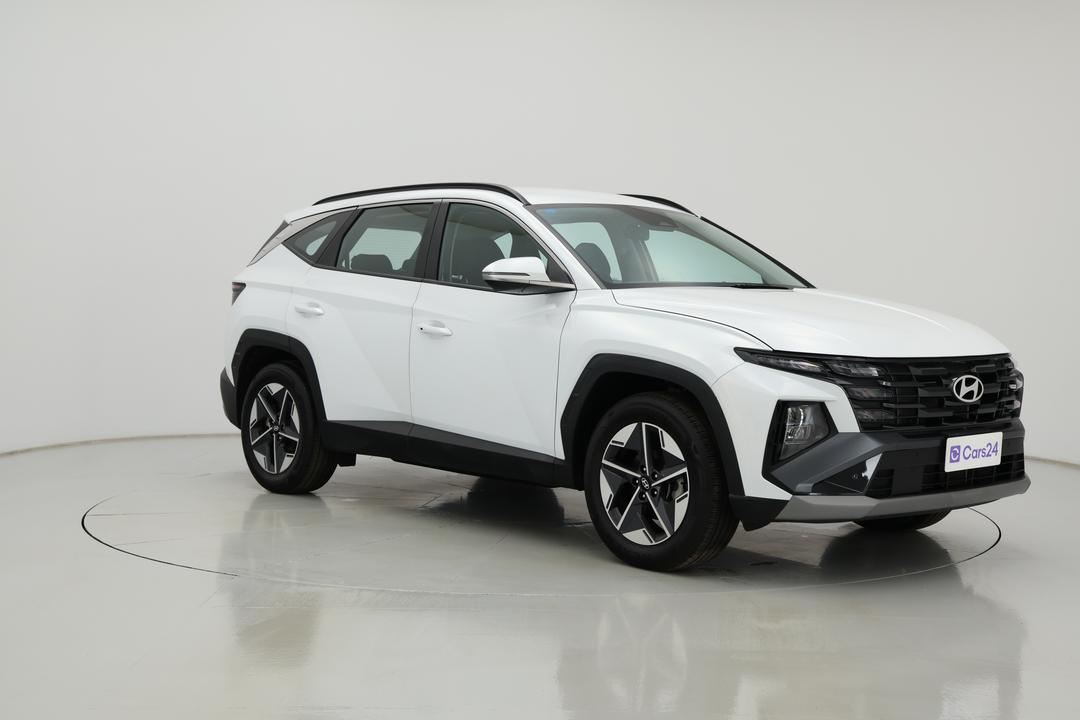 2024 Hyundai Tucson (FWD), Automatic, 25175 km, Right Front Diagonal (45- Degree) View