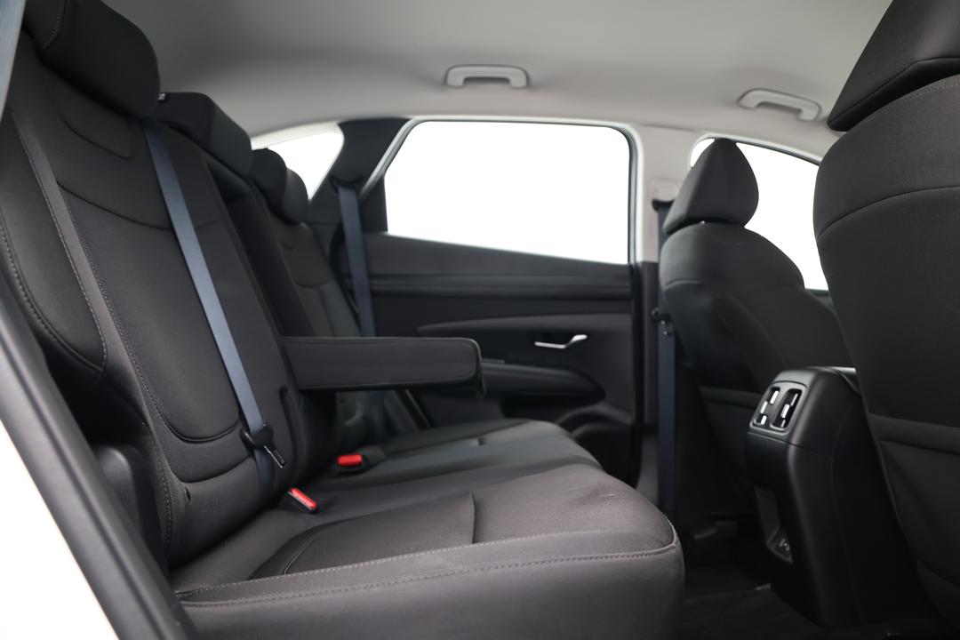 2024 Hyundai Tucson (FWD), Automatic, 25175 km, Right Side Rear Door Cabin View