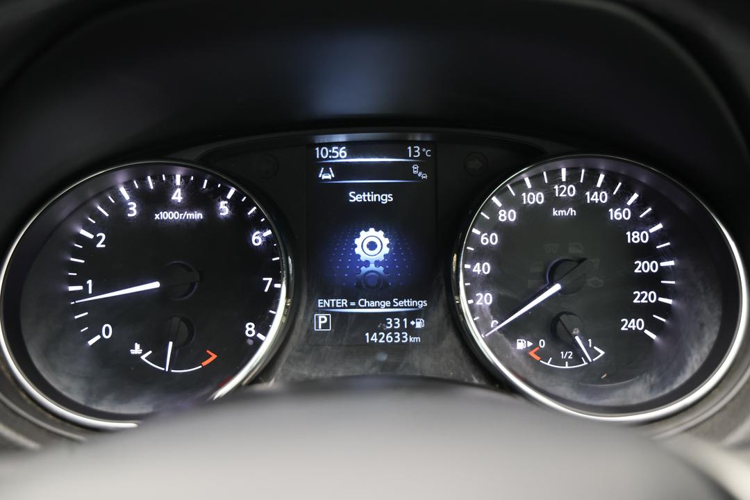 2017 Nissan Qashqai Ti, Automatic, 142633 km, Drivers Side Door Panel Controls