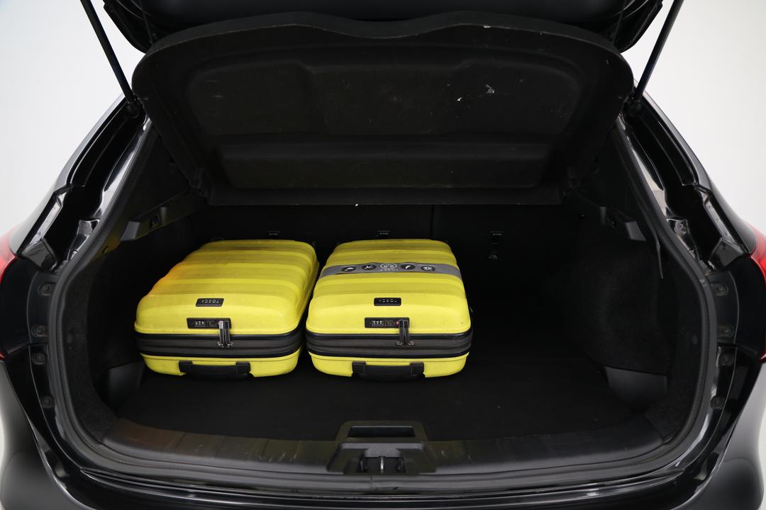 2017 Nissan Qashqai Ti, Automatic, 142633 km, Boot Inside View with Luggage