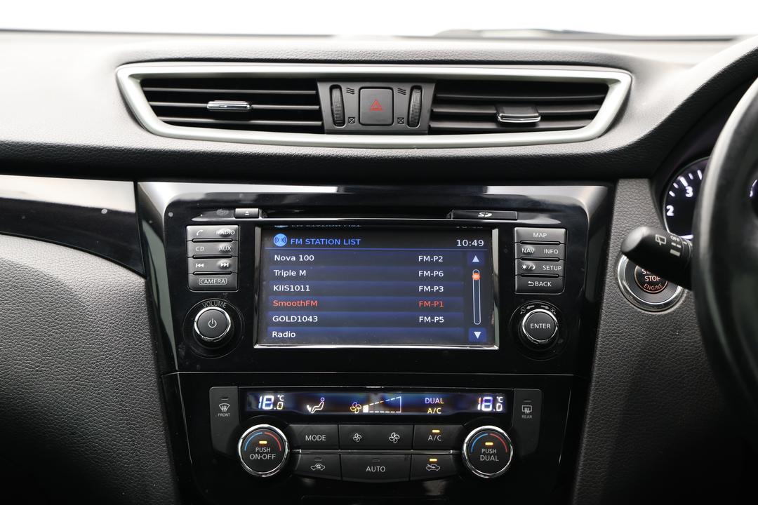 2017 Nissan Qashqai Ti, Automatic, 142633 km, Gear Lever 