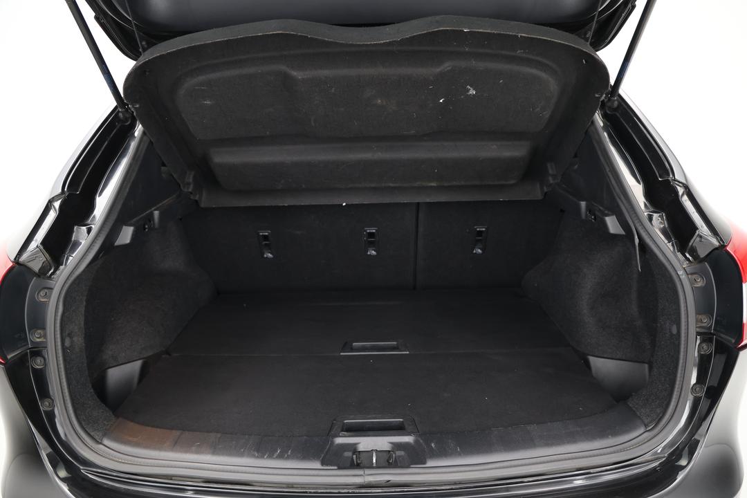 2017 Nissan Qashqai Ti, Automatic, 142633 km, Boot Inside View