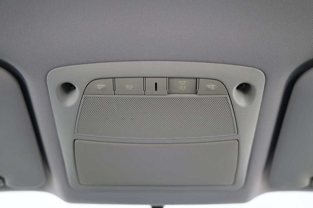2016 Nissan X-trail St (FWD), Automatic, 66317 km, On-Roof Controls/Sunglass holder