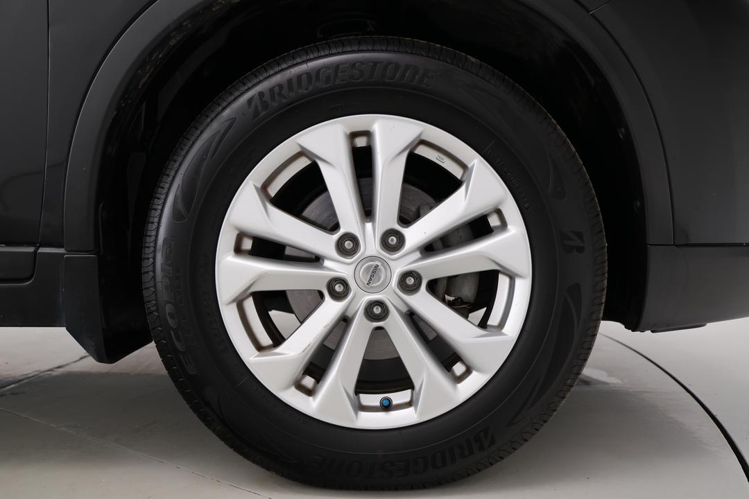 2016 Nissan X-trail St (FWD), Automatic, 66317 km, Right Front Wheel