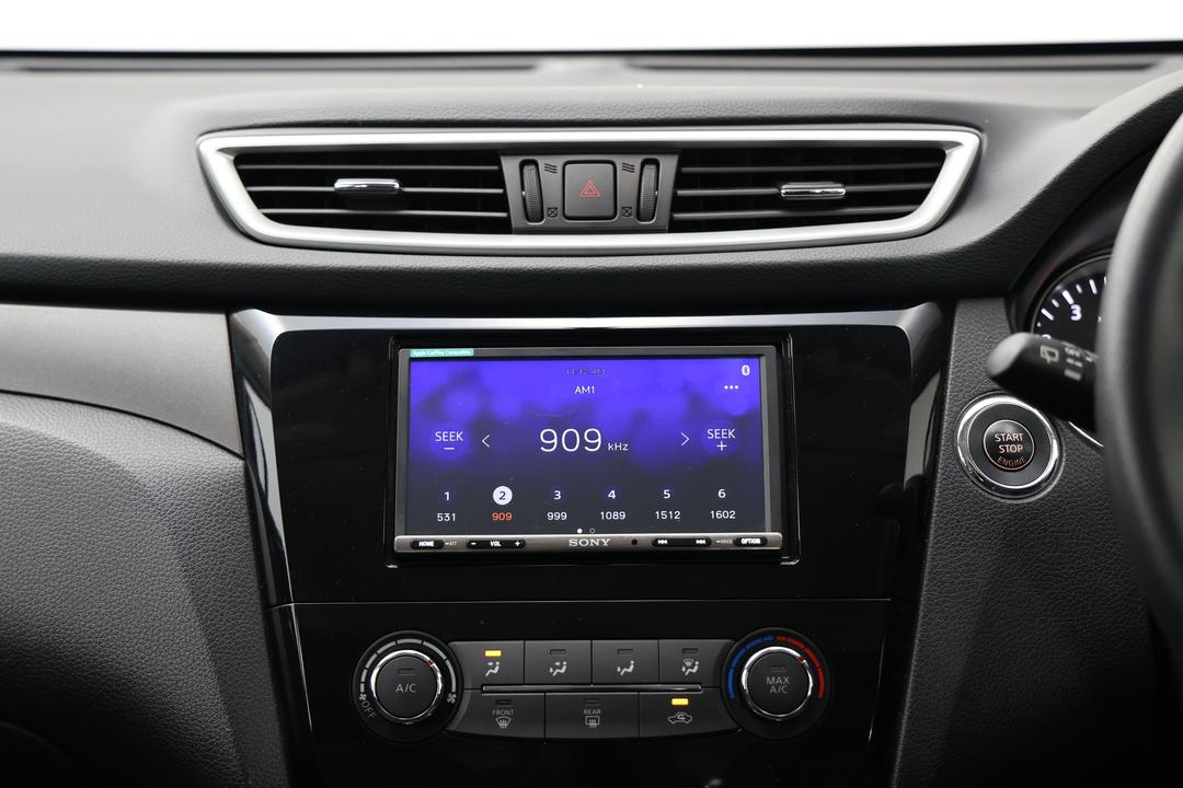 2016 Nissan X-trail St (FWD), Automatic, 66317 km, Handbrake